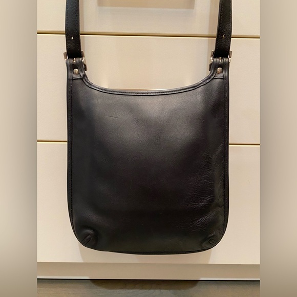*NEW YEAR, NEW TO YOU* Authentic Vintage Coach Leather Saddle Crossbody Bag 9135 - Picture 4 of 13